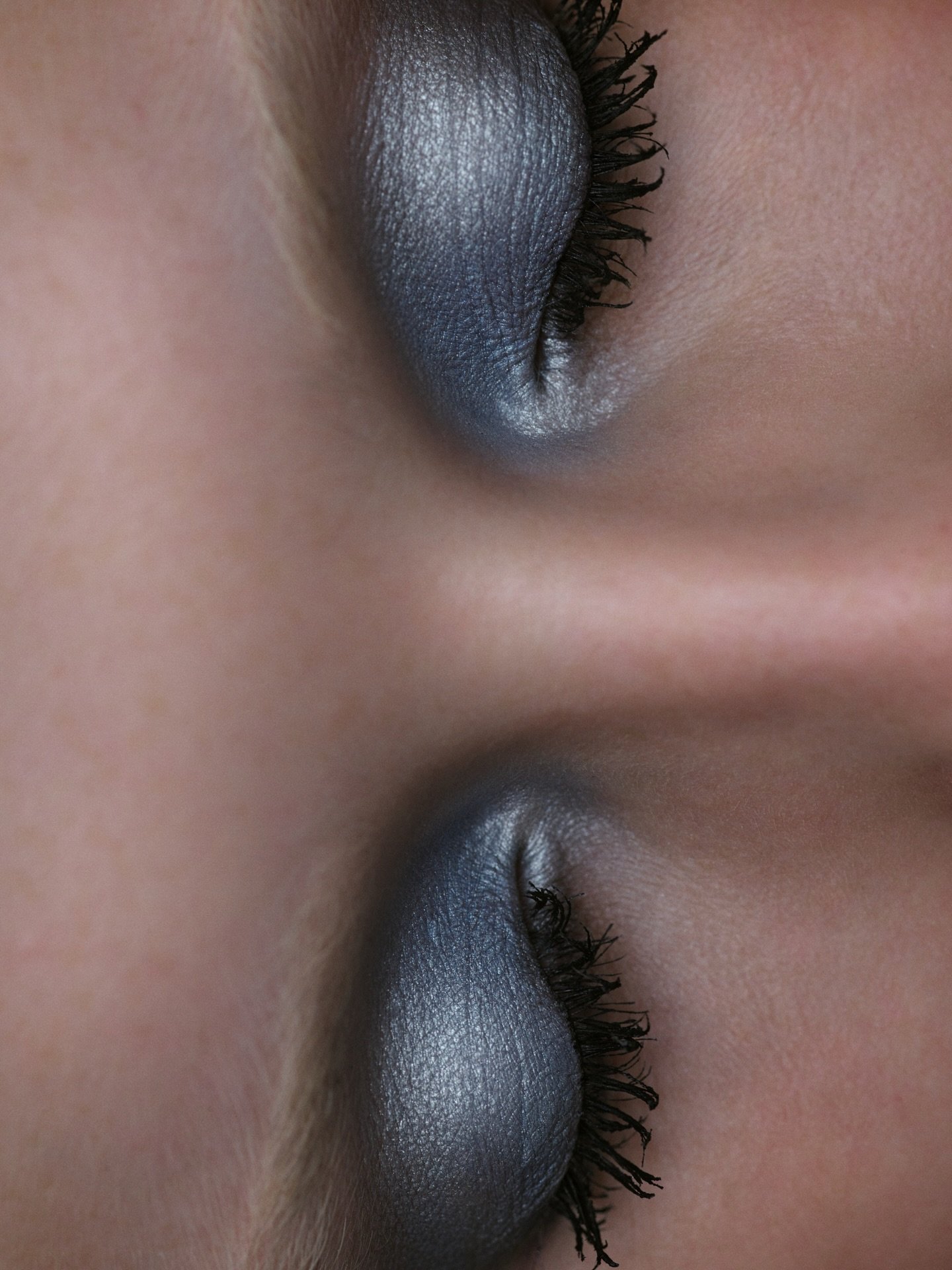 AMERICANA part 2 🖤

Fotograf: @ausra_create 
Fotograf assistent: @nataaliazv 
Makeup: @magdalenalongartistry // @narsissist 
H&aring;r: @ayoeness 
Talent: @annasofieoddfrom @lemasekandary 
Creative Director: @johannabstudio @thelma.pdf 
Retouch: @_t