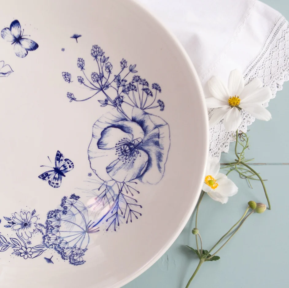 What kate loves-large bowl detail.jpg