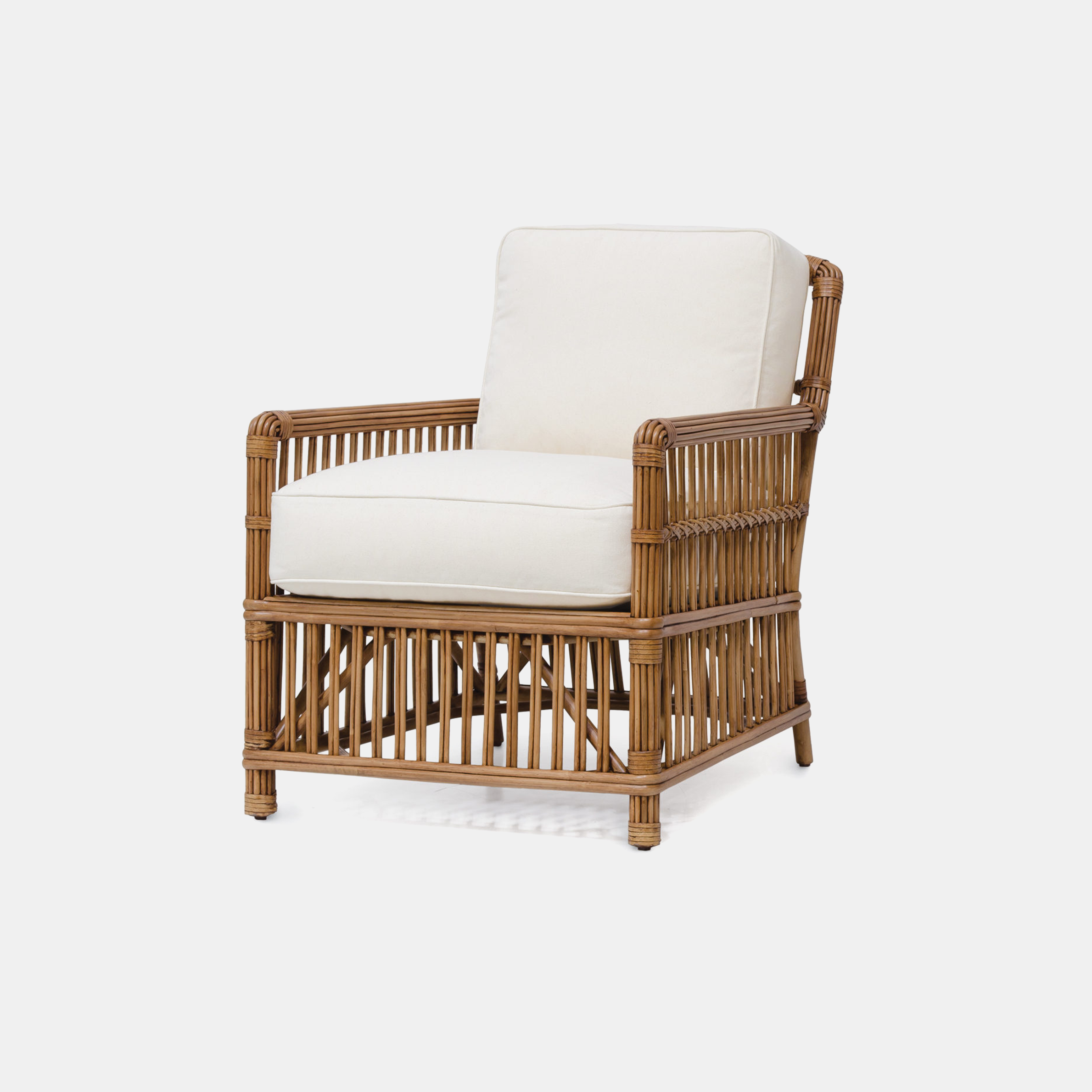 President’s State Chair 27"w x 35.25"d x 33.5"h Also available as side chair, arm chair, standard chair, wing chair, loveseat, and sofa. SKU8862PLK