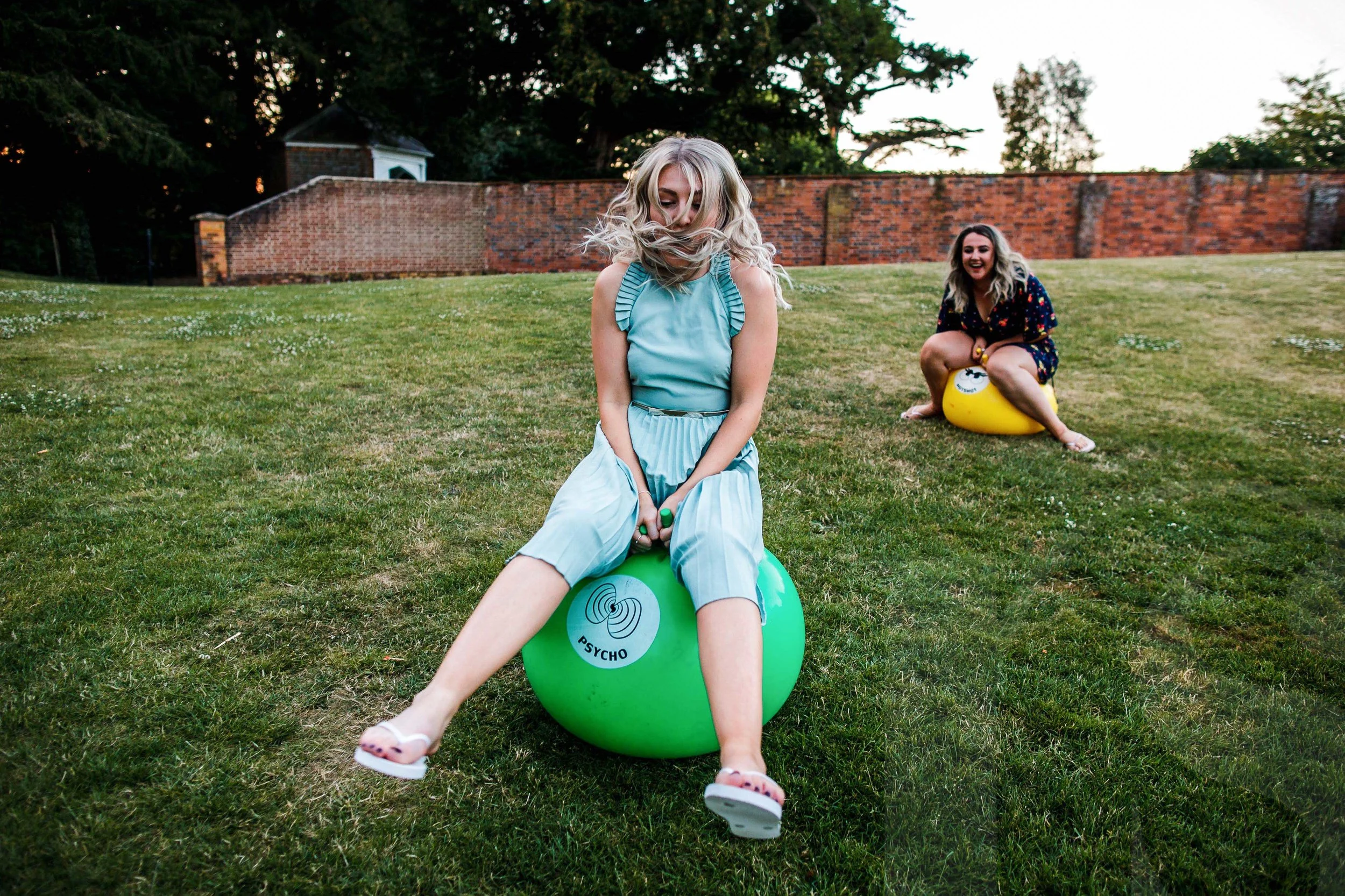 wasing-park-wedding-photography-space-hoppers.jpg