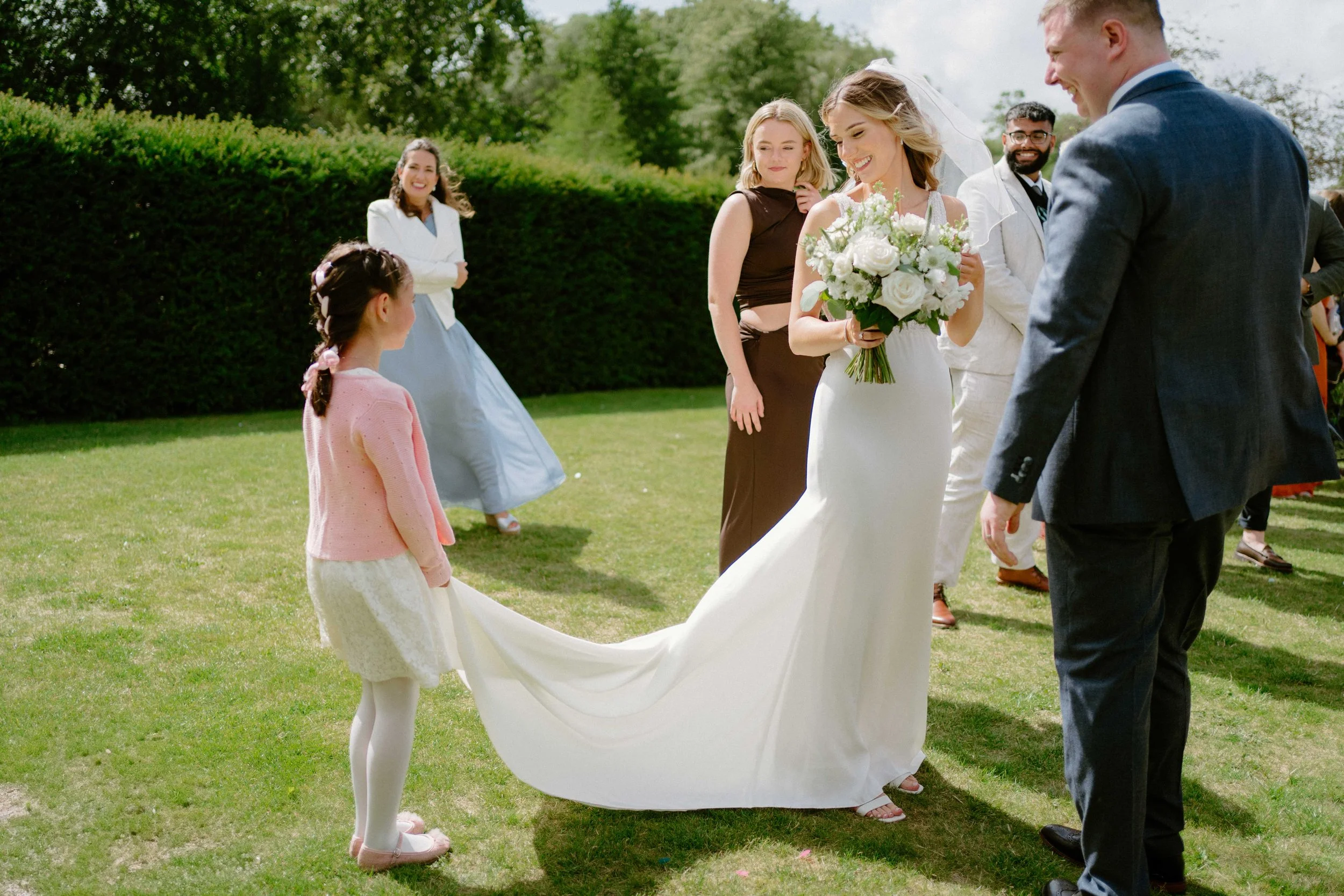 great-house-at-sonning-wedding-photographer-32.jpg