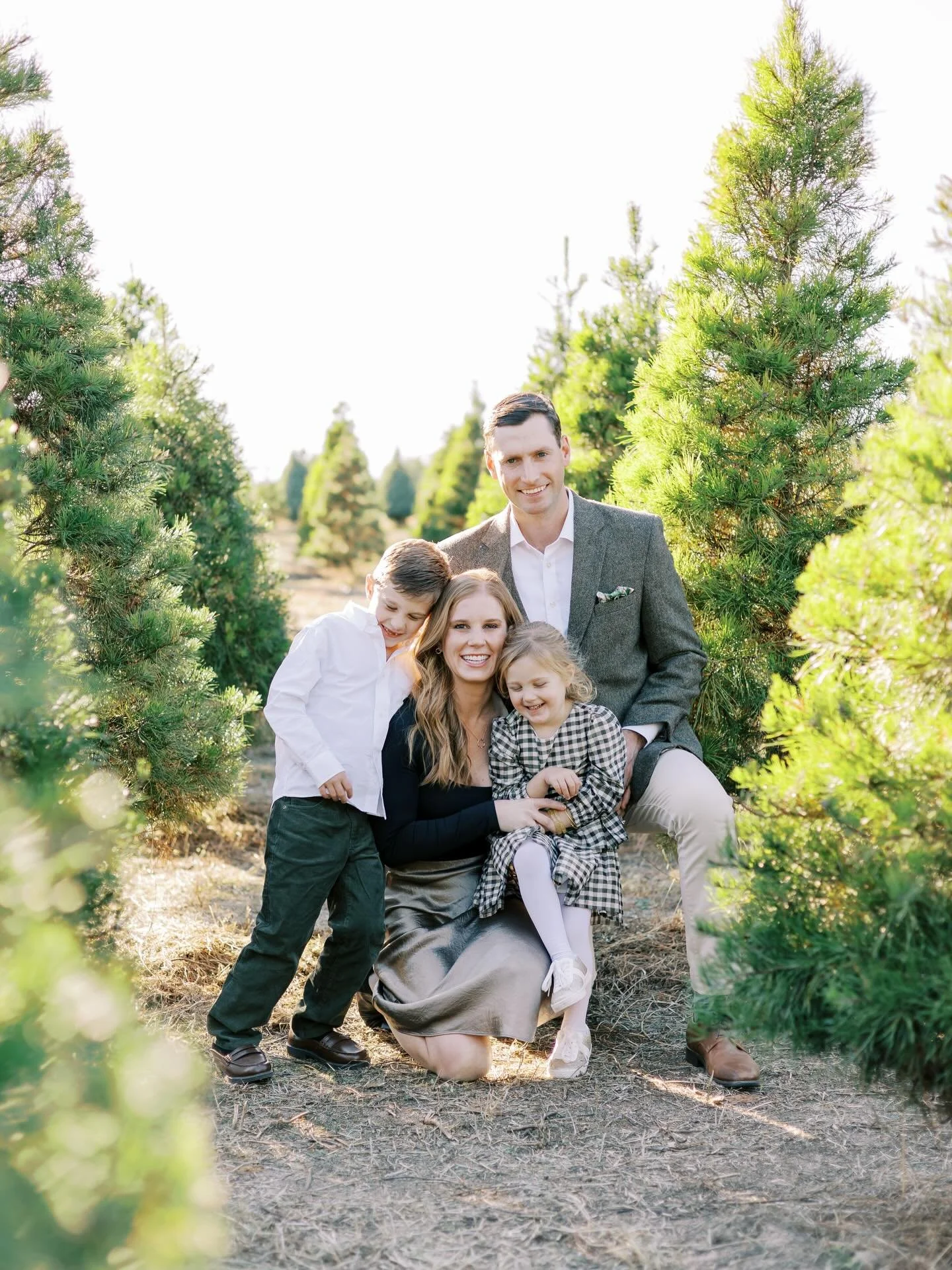 December is here and it&rsquo;s officially Christmas season (as if my decorations haven&rsquo;t already been up for weeks). Let the most wonderful time of the year begin!!🎄🎅🏻❤️