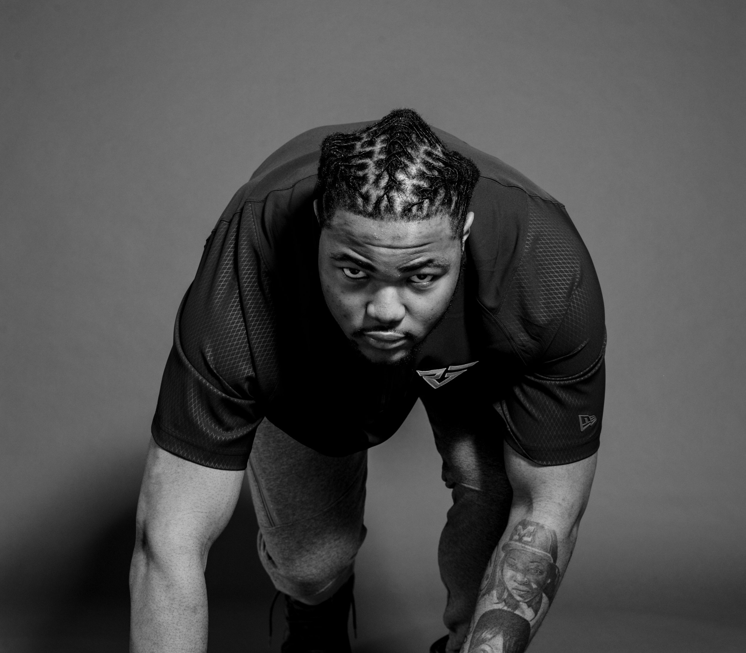 black+and+white+sports+position.jpg