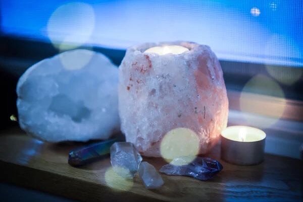 Just a little reminder : Find the #calm IN the storm ⛈. As we all use this time to adjust to the new normal how ever temporary or permanent it is, bringing our intention to the #present time rather than past or future will be our biggest challenge wh