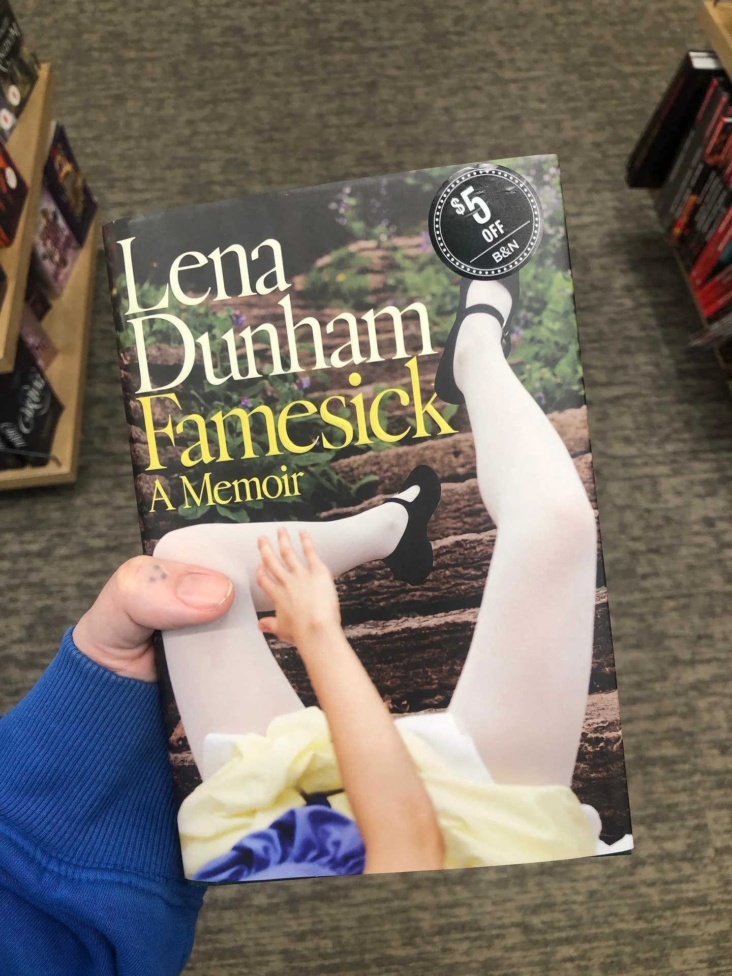 This is very special and very important to me. 

Almost 12 years ago to the day, I benevolently stalked the production team of @girlshbo and found their Staten Island filming location (it was Snug Harbor, duh) and was able to watch on as my forever i