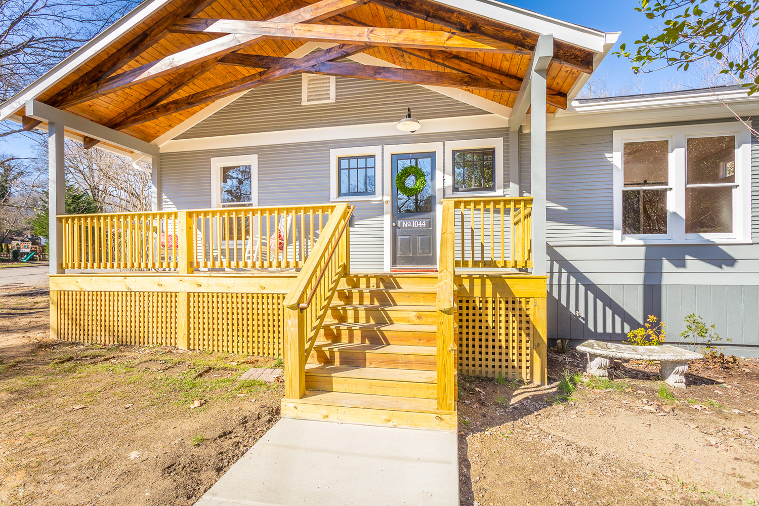 4_Craftsman_Bungalow_Porch.jpg