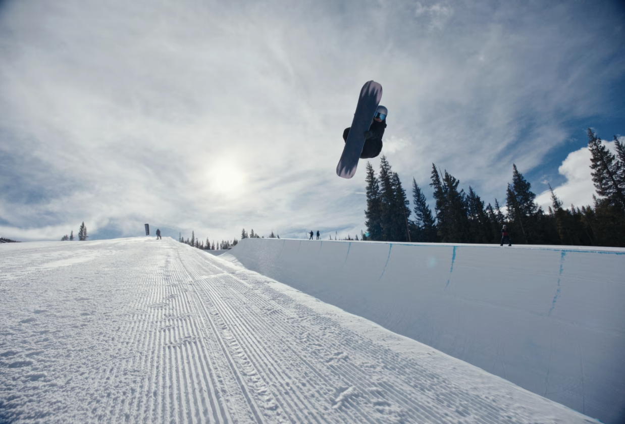 Entropico_Winter Olympics Milan_2026_Walker.png