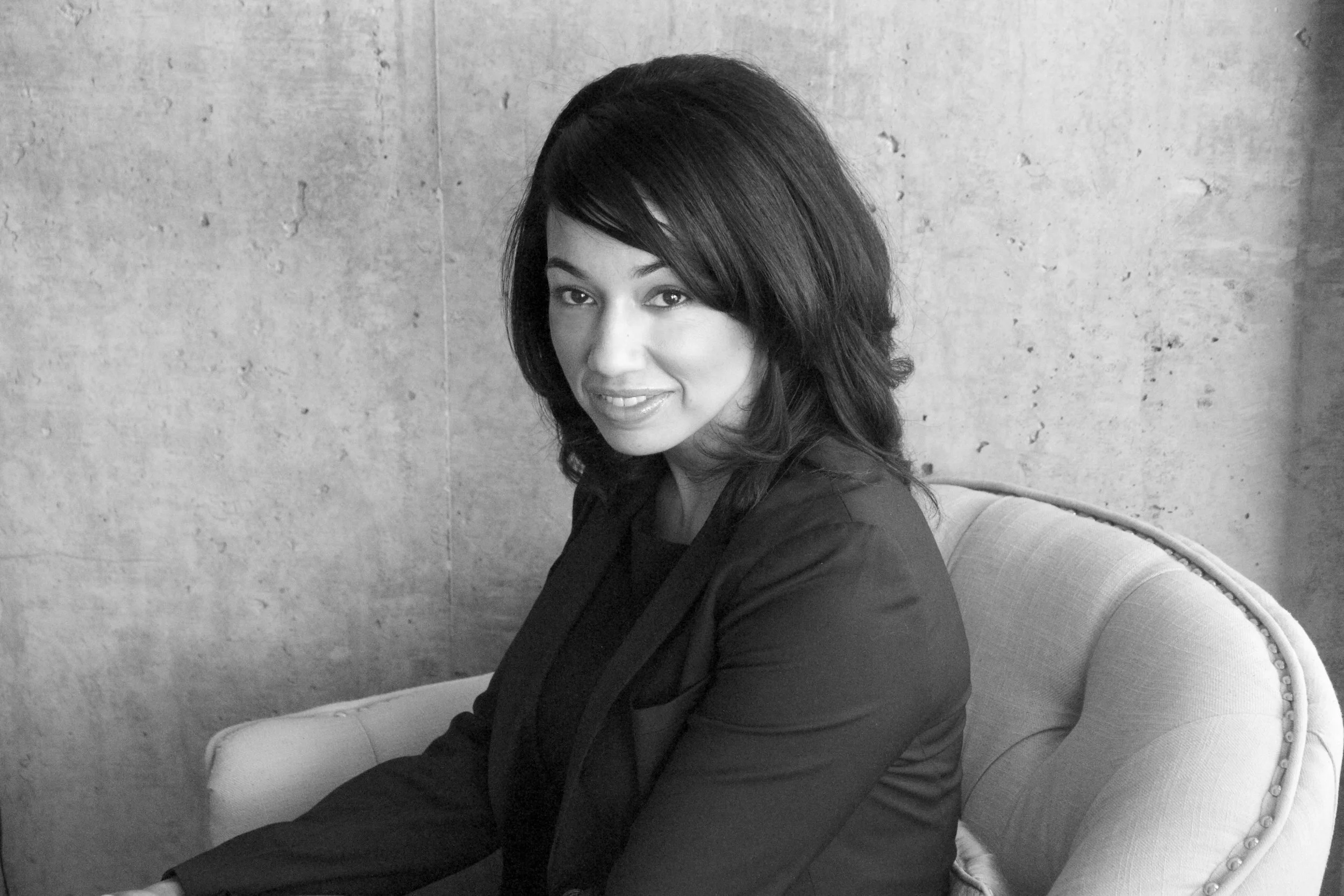 Linda Ford Headshot.jpg