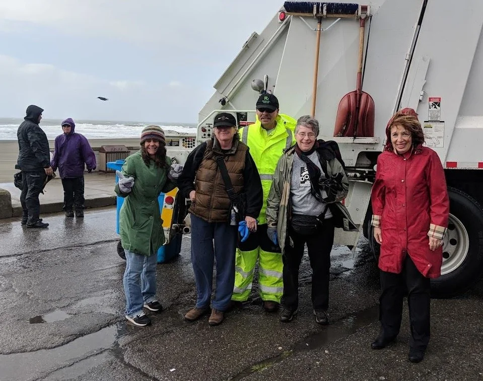 SFDOG partnered with U.S. Representatives Jackie Speier and Jared Huffman as well as with Recology for a cleanup at Ocean Beach