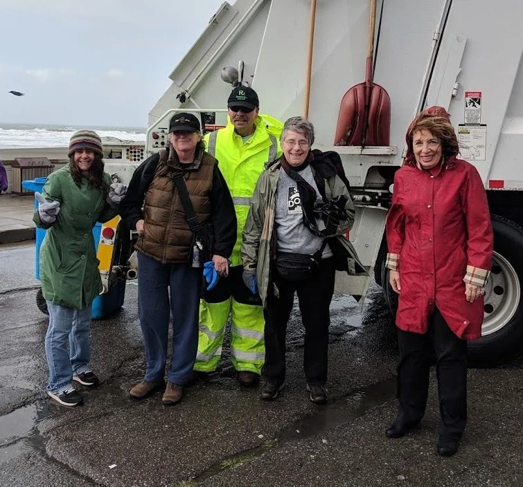 SFDOG , Recology, and House Representatives Jackie Speier and Jaren Huffman cleaned up trash at Ocean Beach, neglected by the Government Shutdown