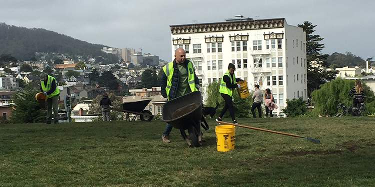 Alamo Square