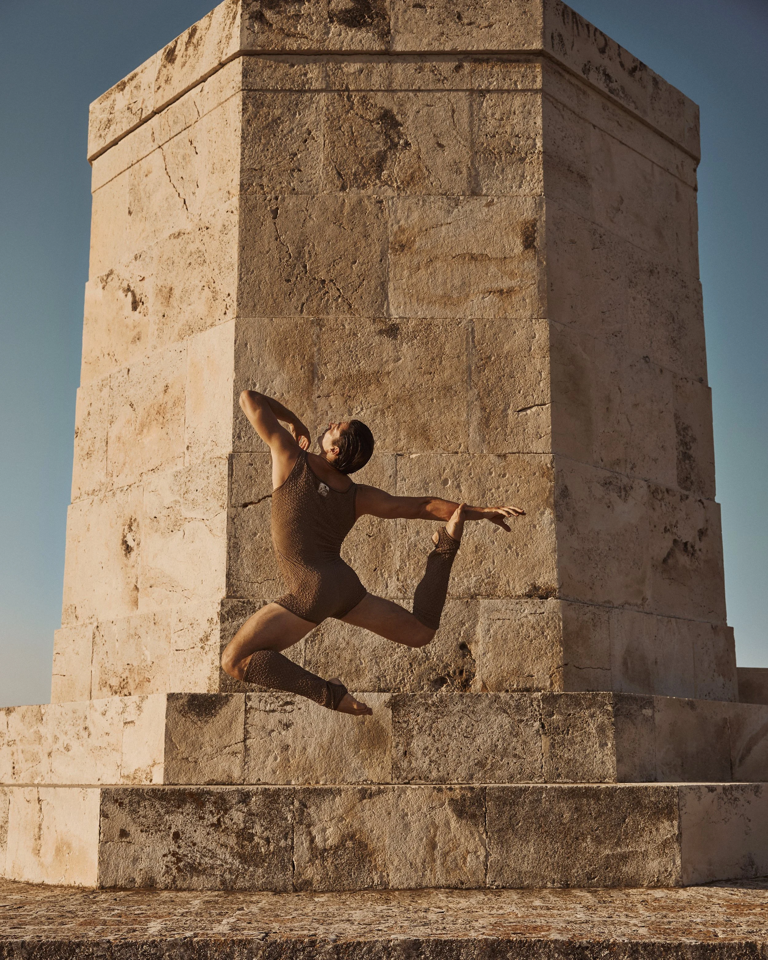 Ballet_line_lifestyle_no_logo (9).jpg