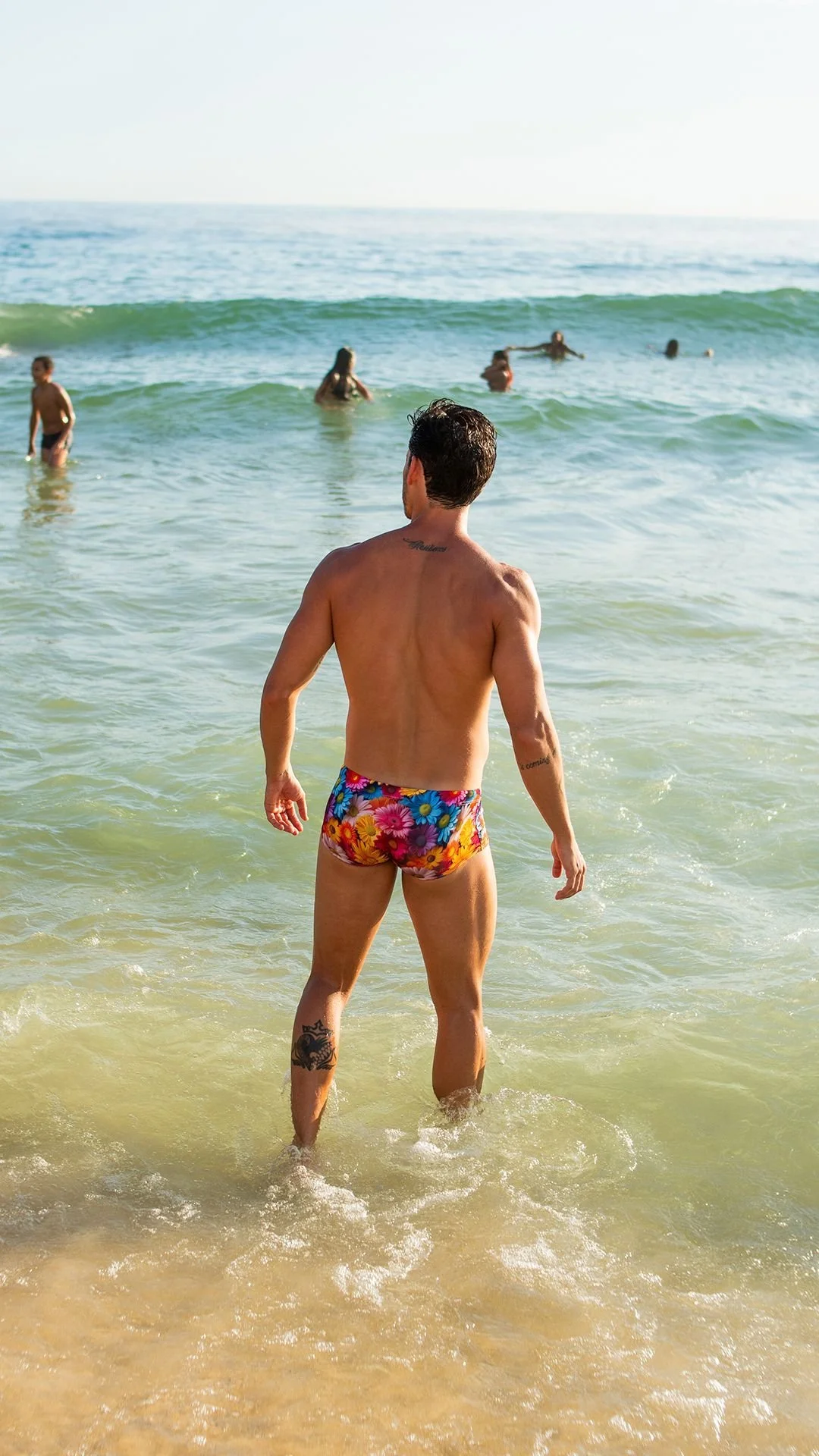 SWIM-Daisies-Line-Story (18).jpg