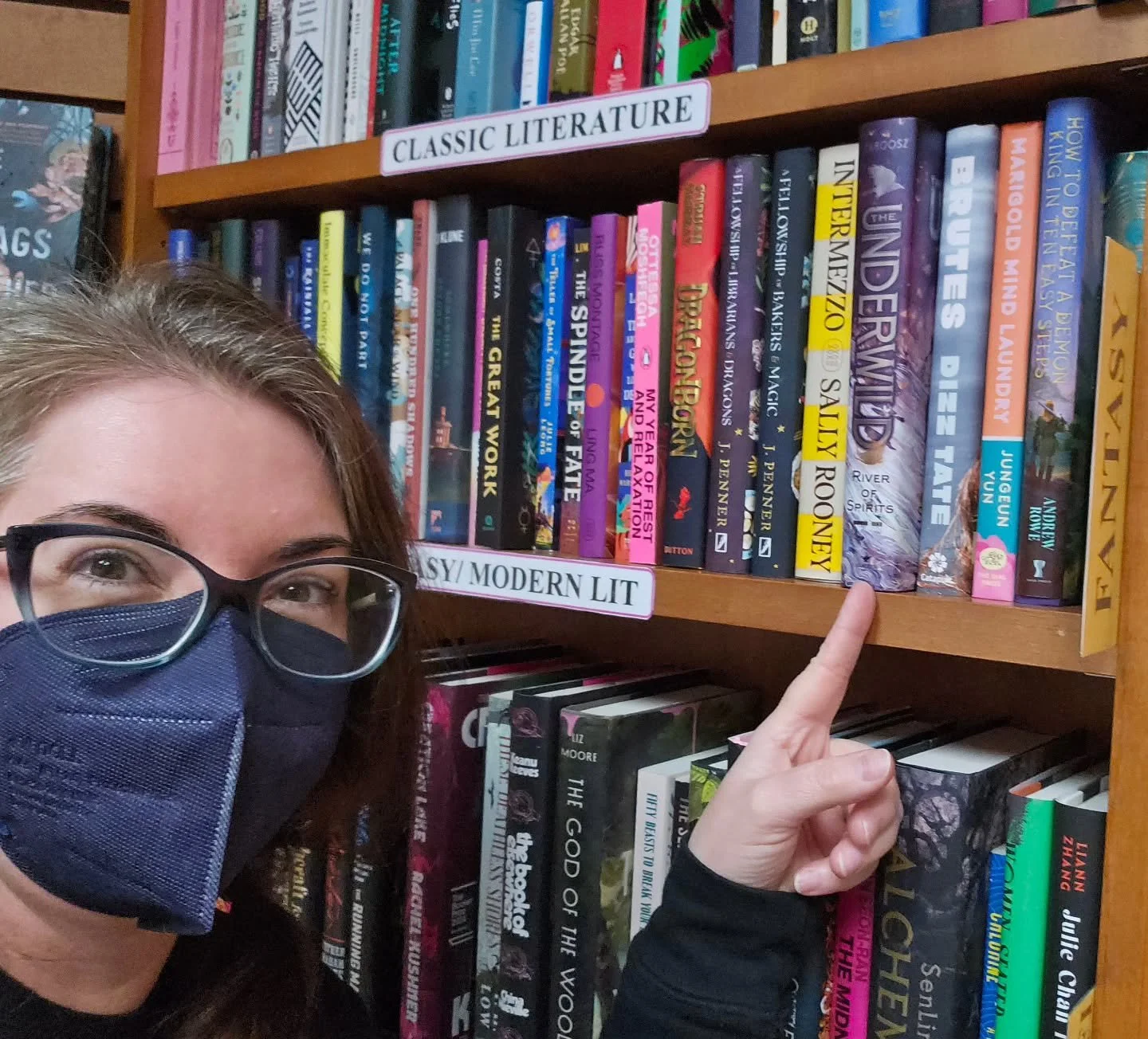 I signed THE UNDERWILD: River of Spirits at Kinokuniya, Beaverton! I will never get over seeing my book on shelves, particularly at a bookshop we've been going to for over a decade. So delighted to see my debut novel included in their curated English