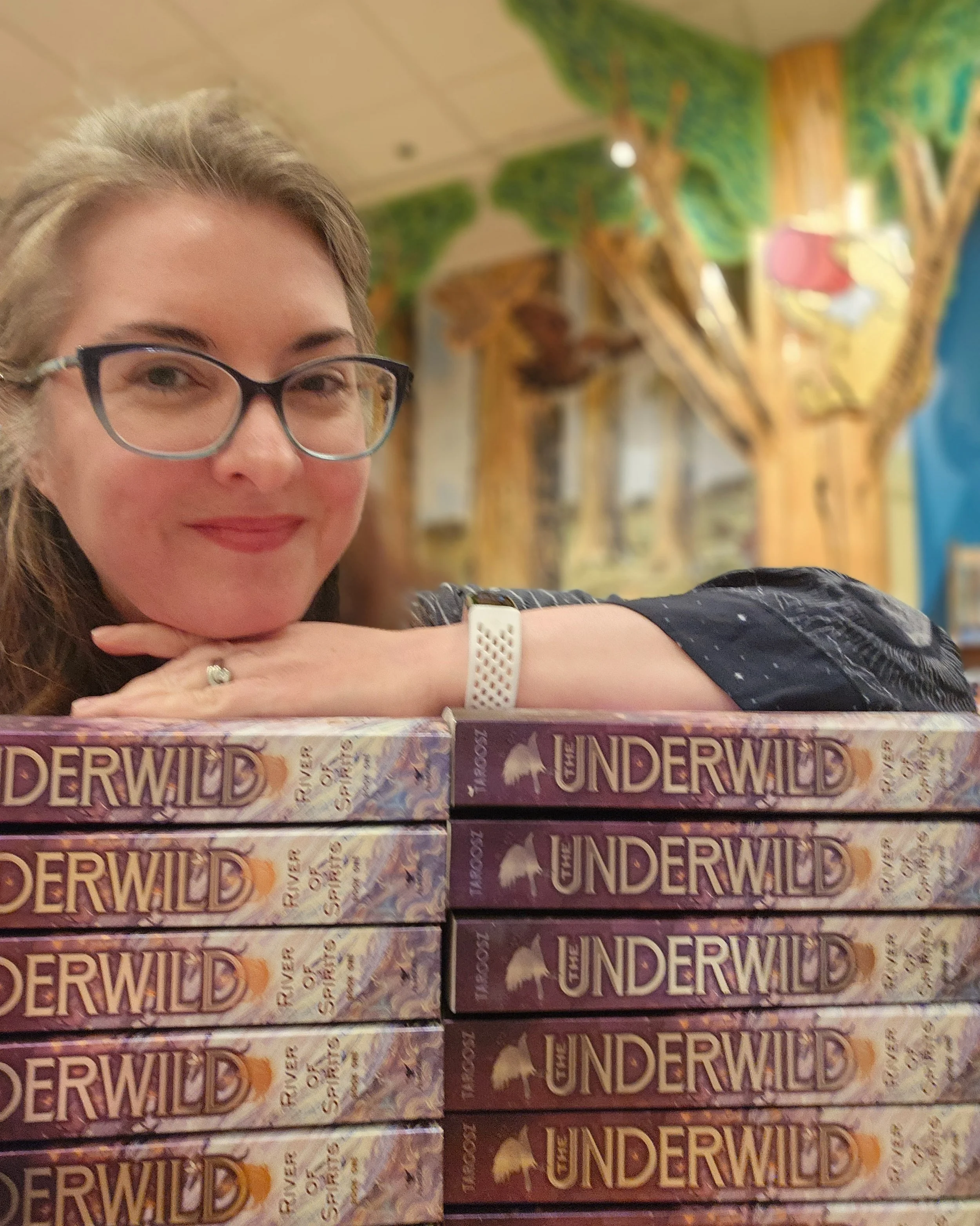 The paperback edition of The Underwild: River of Sprits has been out for just over a month and is on the New York Times Bestseller list! To celebrate, I'm giving out three copies of the paperback edition ✨

To enter:
🖤 Follow me
🐦&zwj;⬛ Share this 