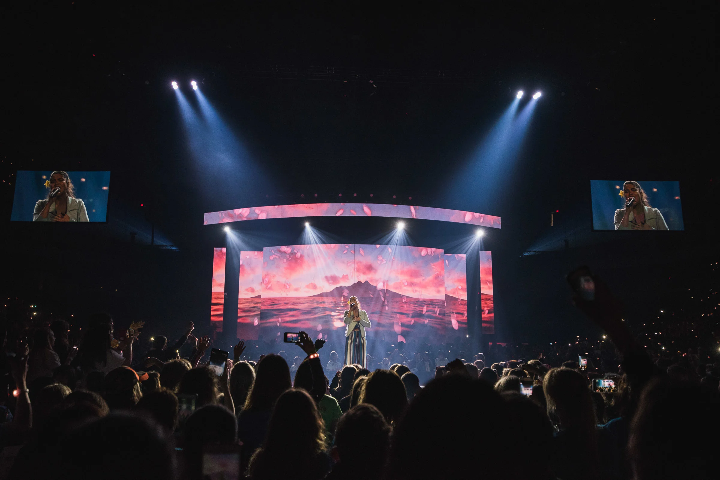  Auli’i Cravalho:  How Far I’ll Go    concept design  