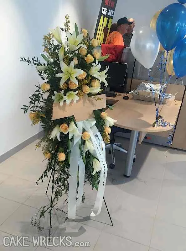LeeLew.ow.funeralflowerarrangementthatshowedup.jpg