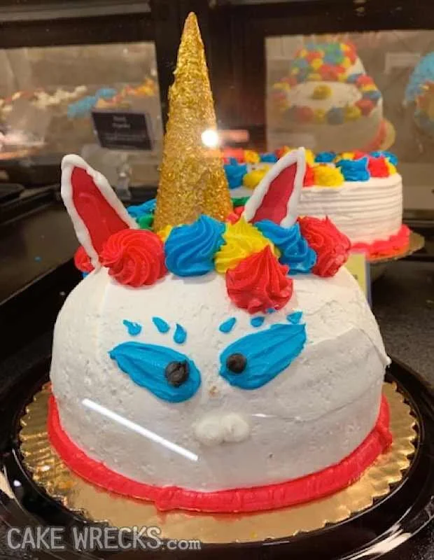Pinar+Mut.ow.unicorn.jpg