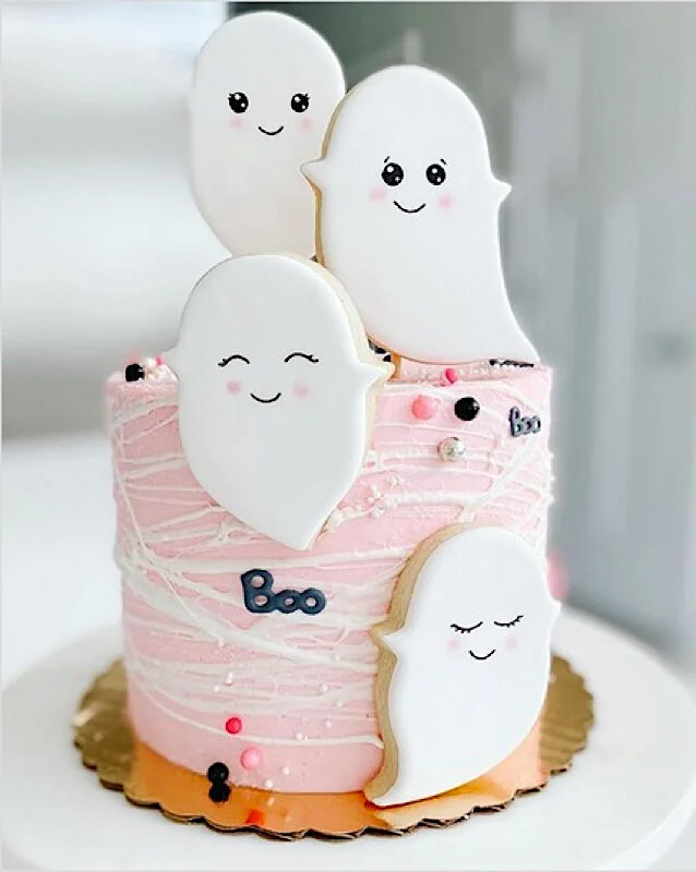 Cats, Bats, & Cakes That Bite Back! — Cake Wrecks