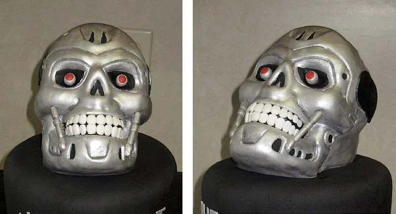 TerminatorCakexcvb.jpg