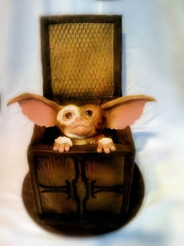 Gremlins-Cake-e1364232544127.jpg