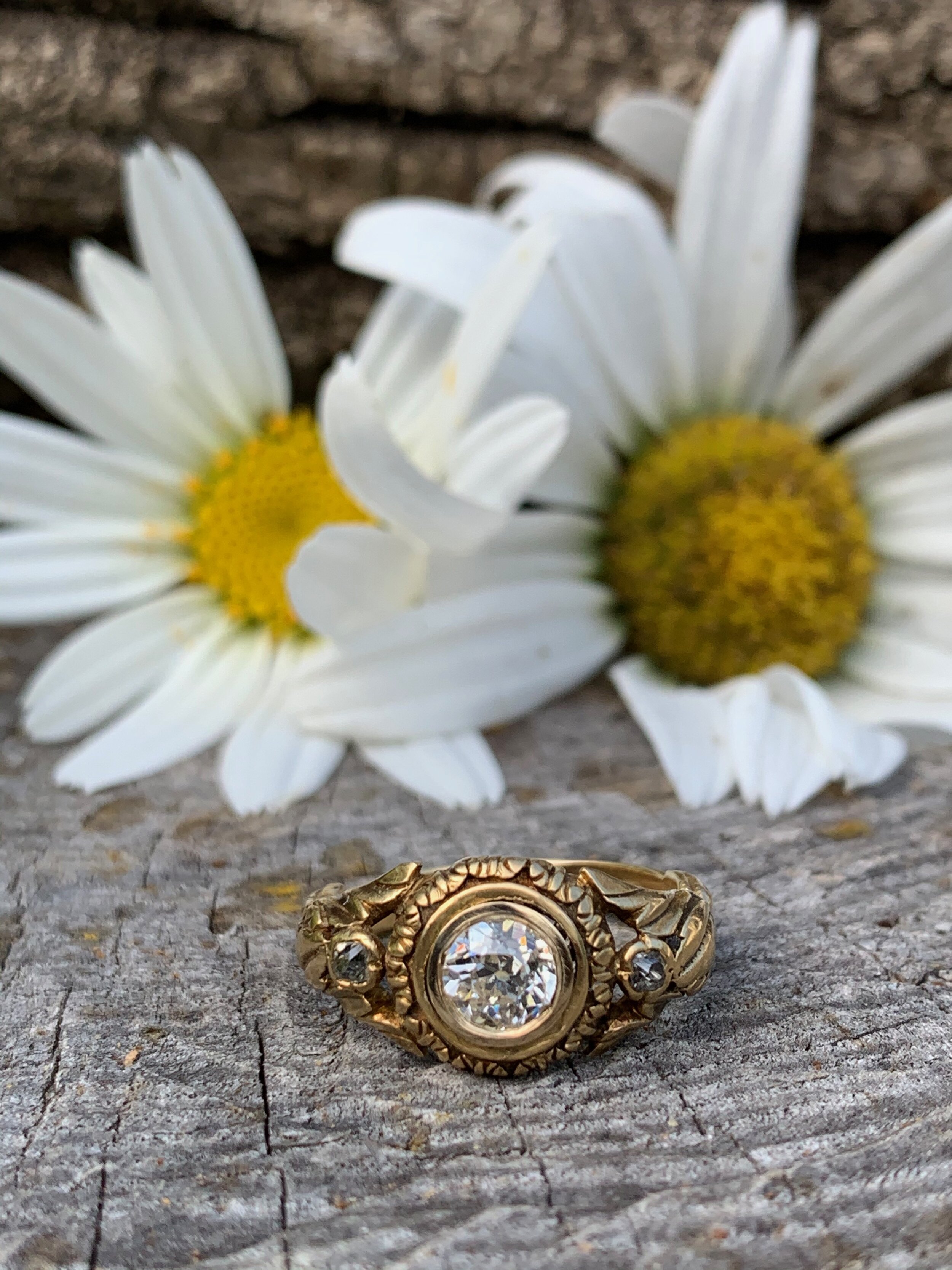 Victorian 14K Yellow Gold Old European Cut Diamond Engagement Ring
