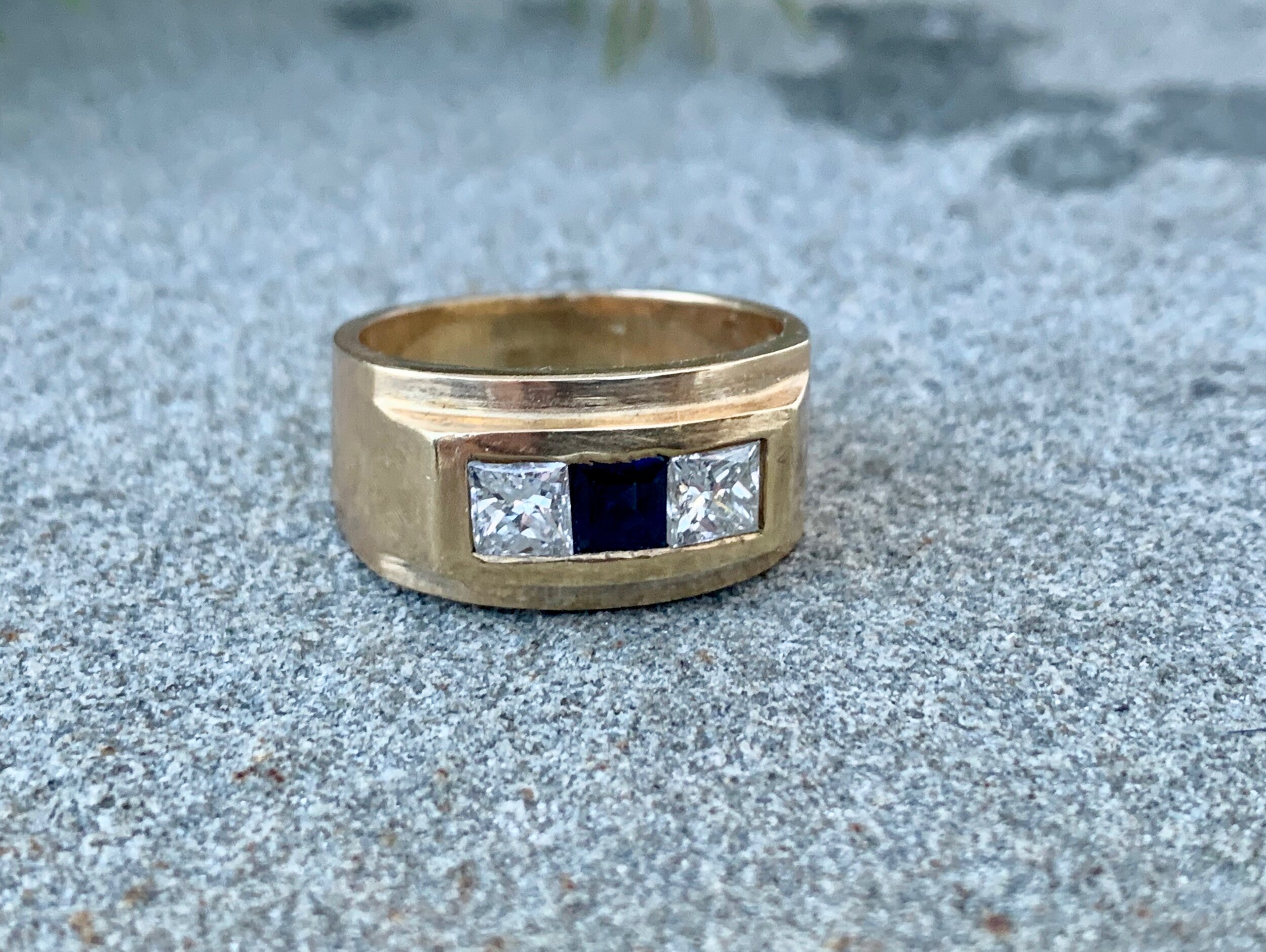 14K Yellow Gold 3 Stone Sapphire and Diamond Ring