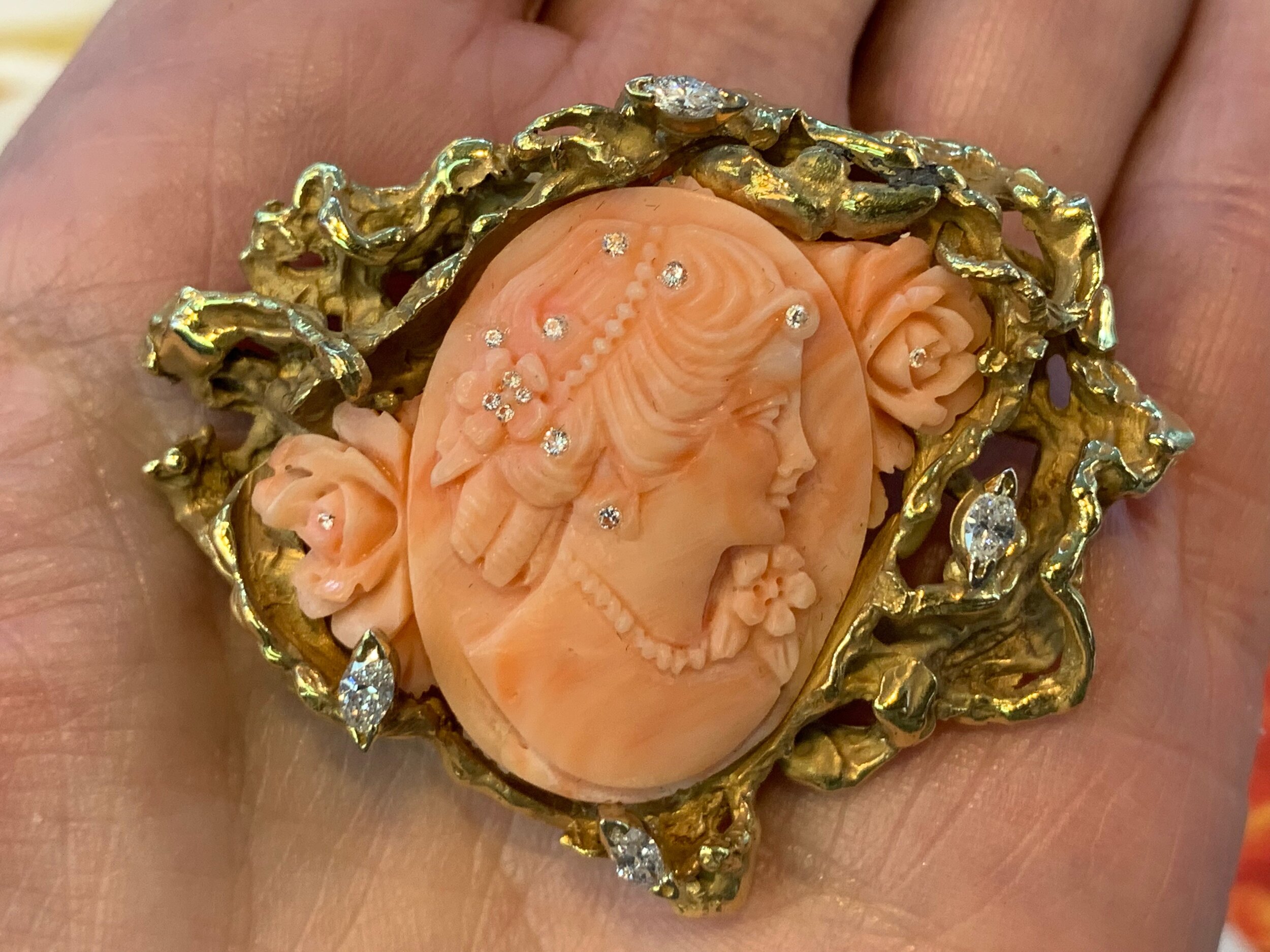 14K Yellow Gold Carved Coral Cameo Brooch
