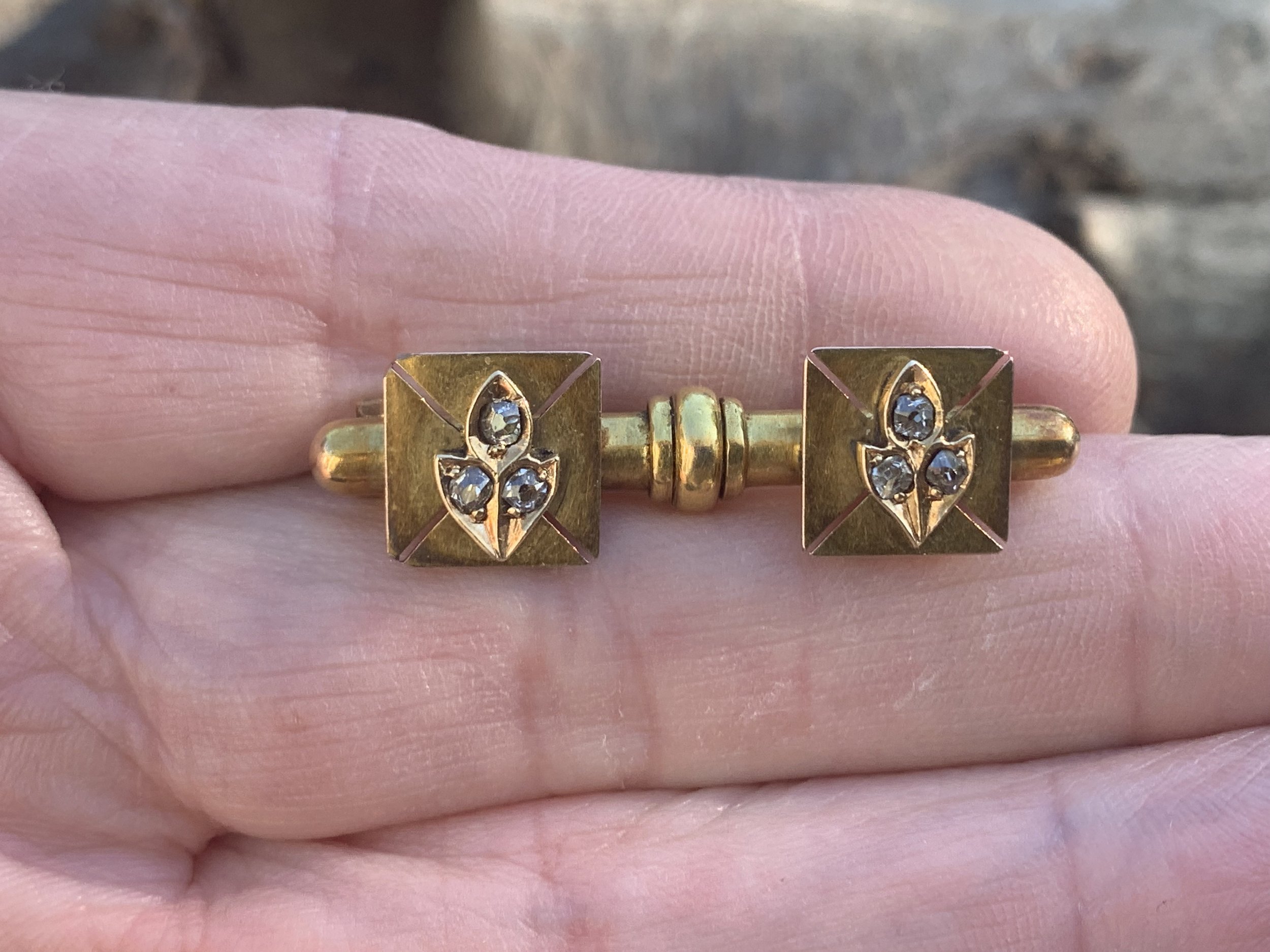 Victorian Gold and Old Mine Cut Diamond Brooch