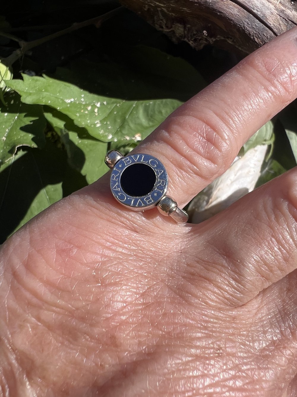 BULGARI リング Authentic Bulgari BVLGARI Flip 18K White Gold Diamond Onyx Ring