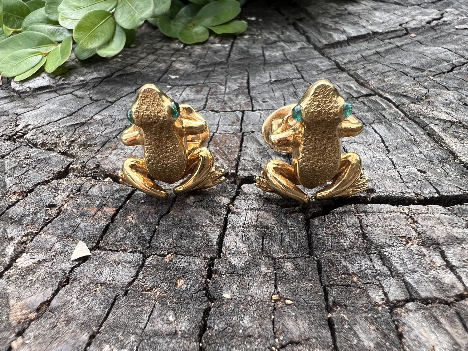 Tiffany 18K Yellow Gold Frog Cufflinks — Antique Jewelry NYC