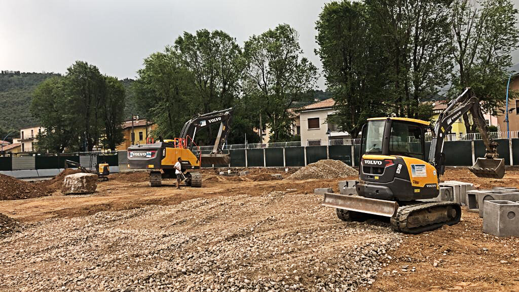 Demolizione e sistemazione aree Stadio Rigamonti