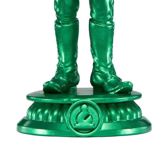 nn3050-wicked-chess-set-05-green-pieces copy.jpg