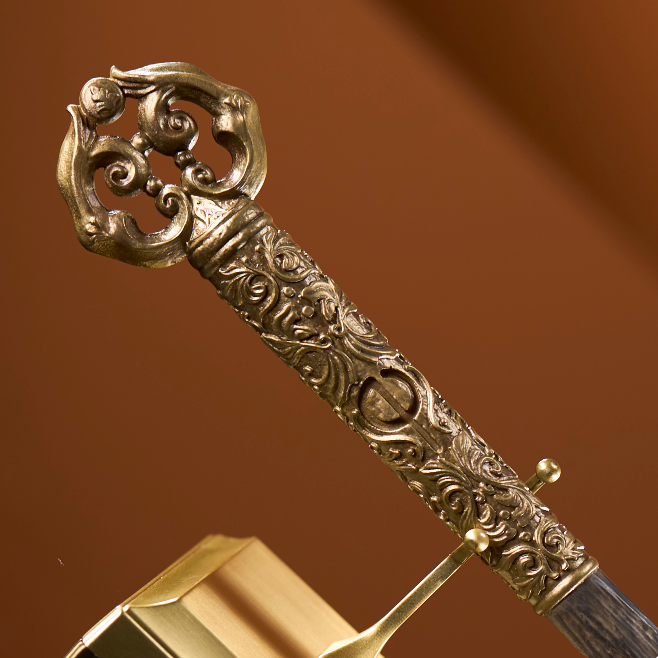 nn8126-hp-wand-alohomora-2026-celebration-edition-studio-001(c).png