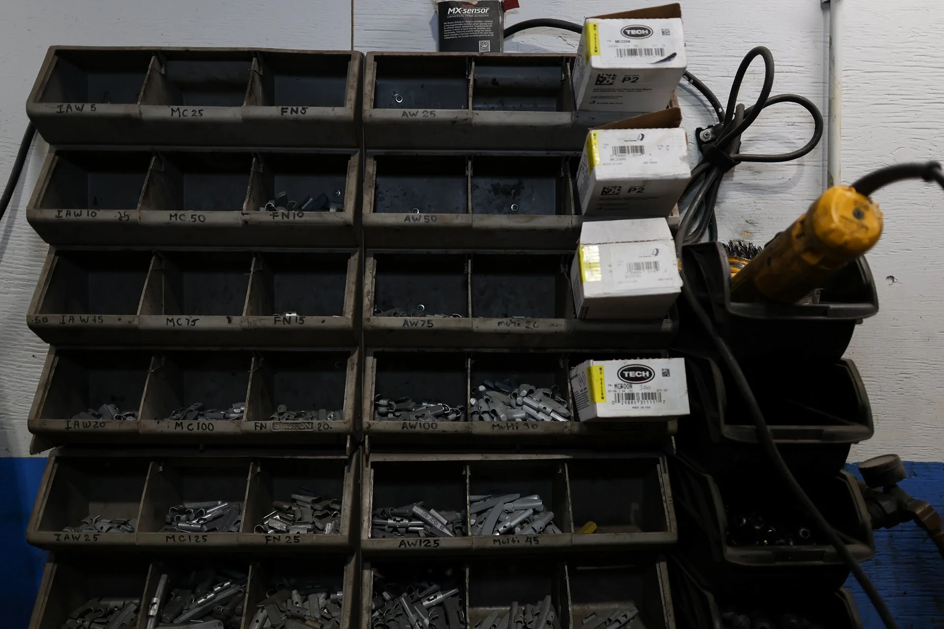 Auto Medics - The Shop 8.jpg