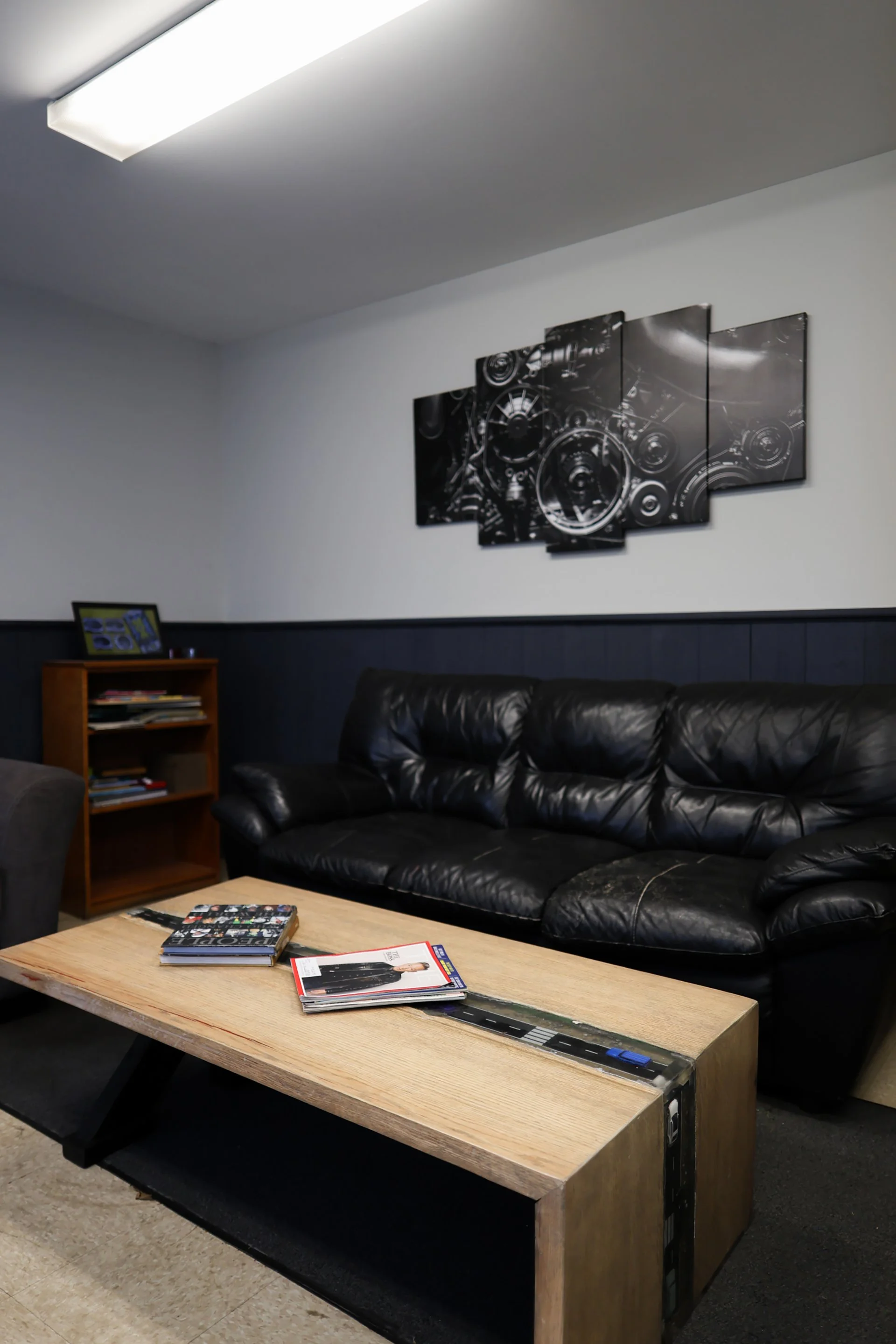 Auto Medics - The Shop 15.jpg