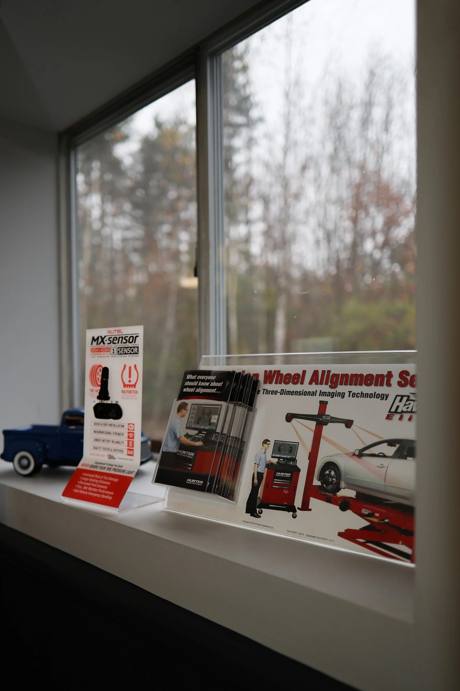 Auto Medics - The Shop 5.jpg