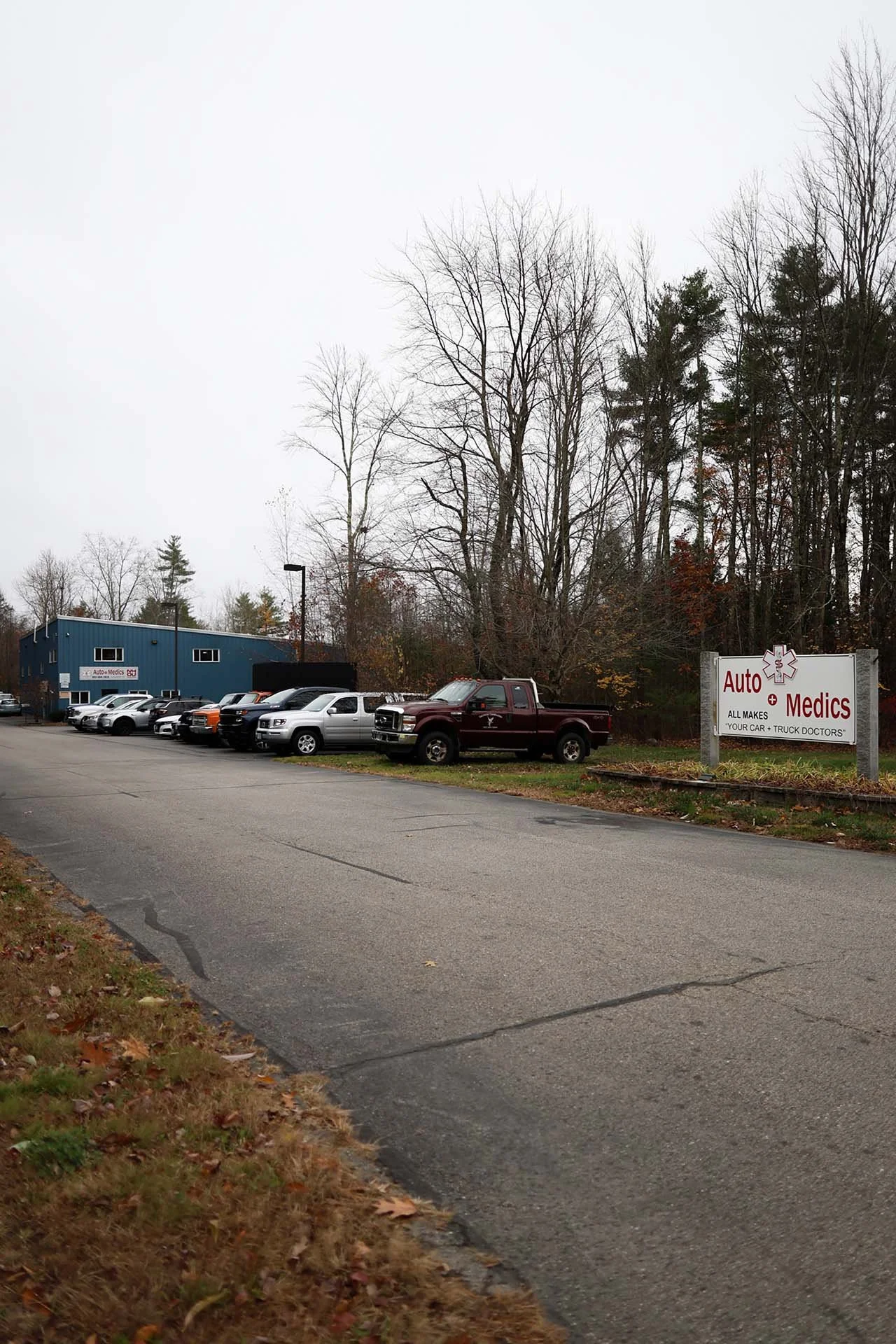 Auto Medics 15 Calef Highway 2.jpg