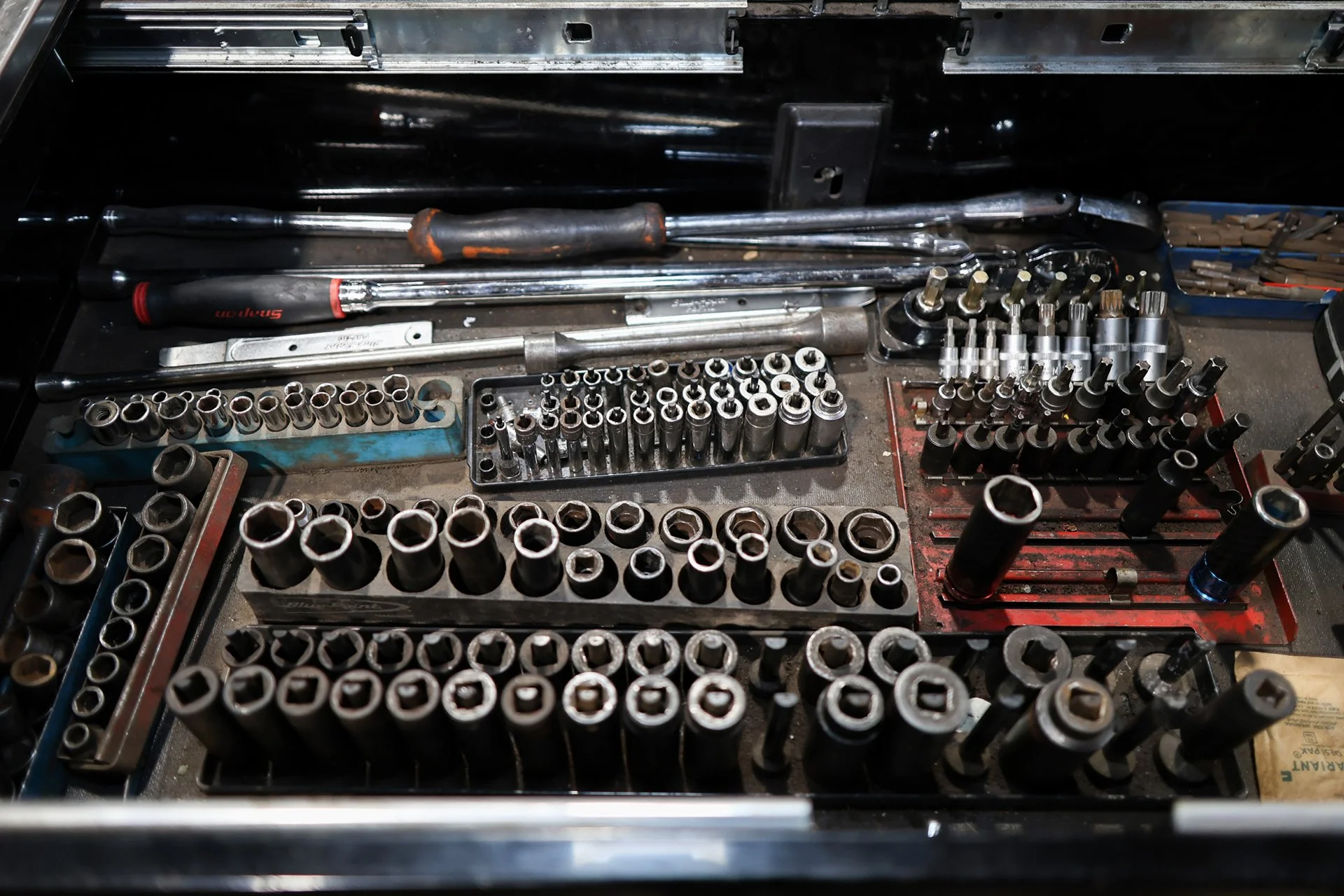 Auto Medics - The Shop 29.jpg