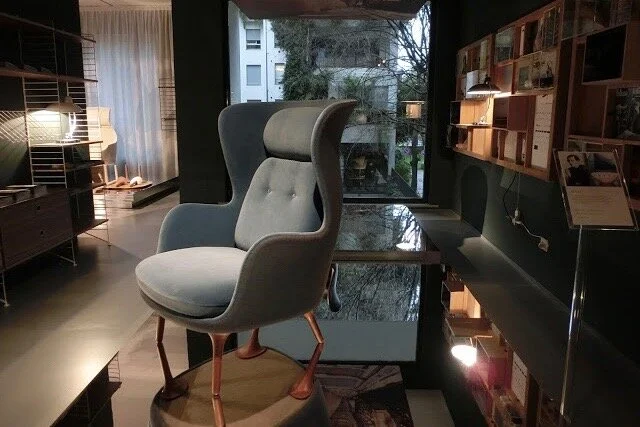 LotteValentin_FritzHansen_MilanoSalone_Ro_Blue.jpg