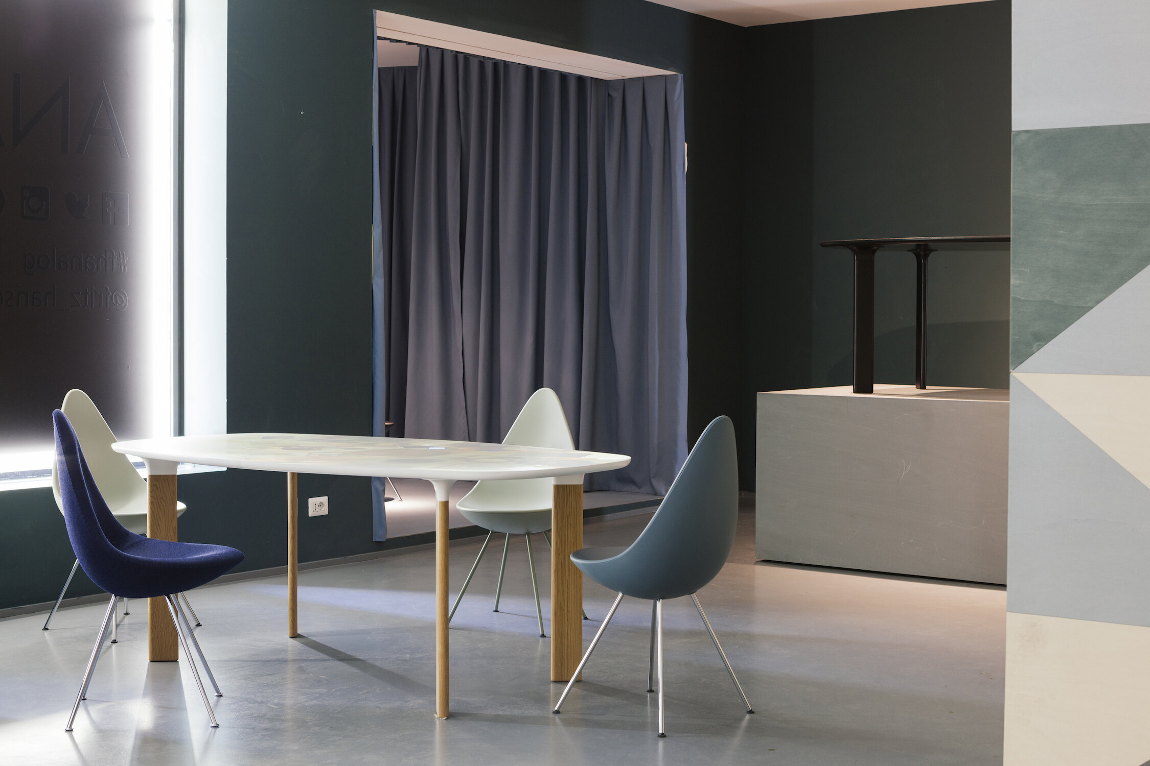LotteValentin_FritzHansen_Milano_Analog.jpg