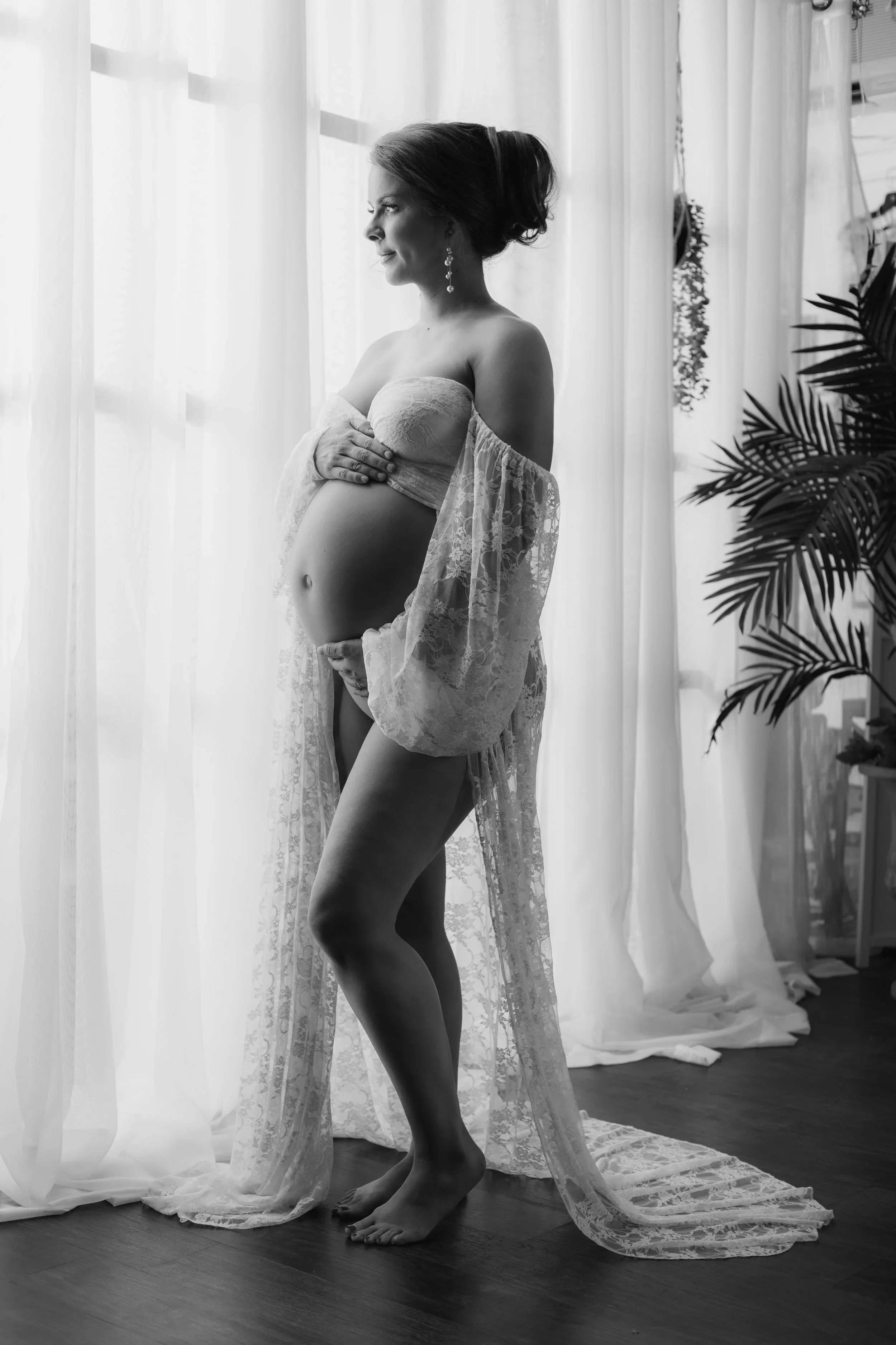 When’s the Perfect Time for Your Maternity Photoshoot?