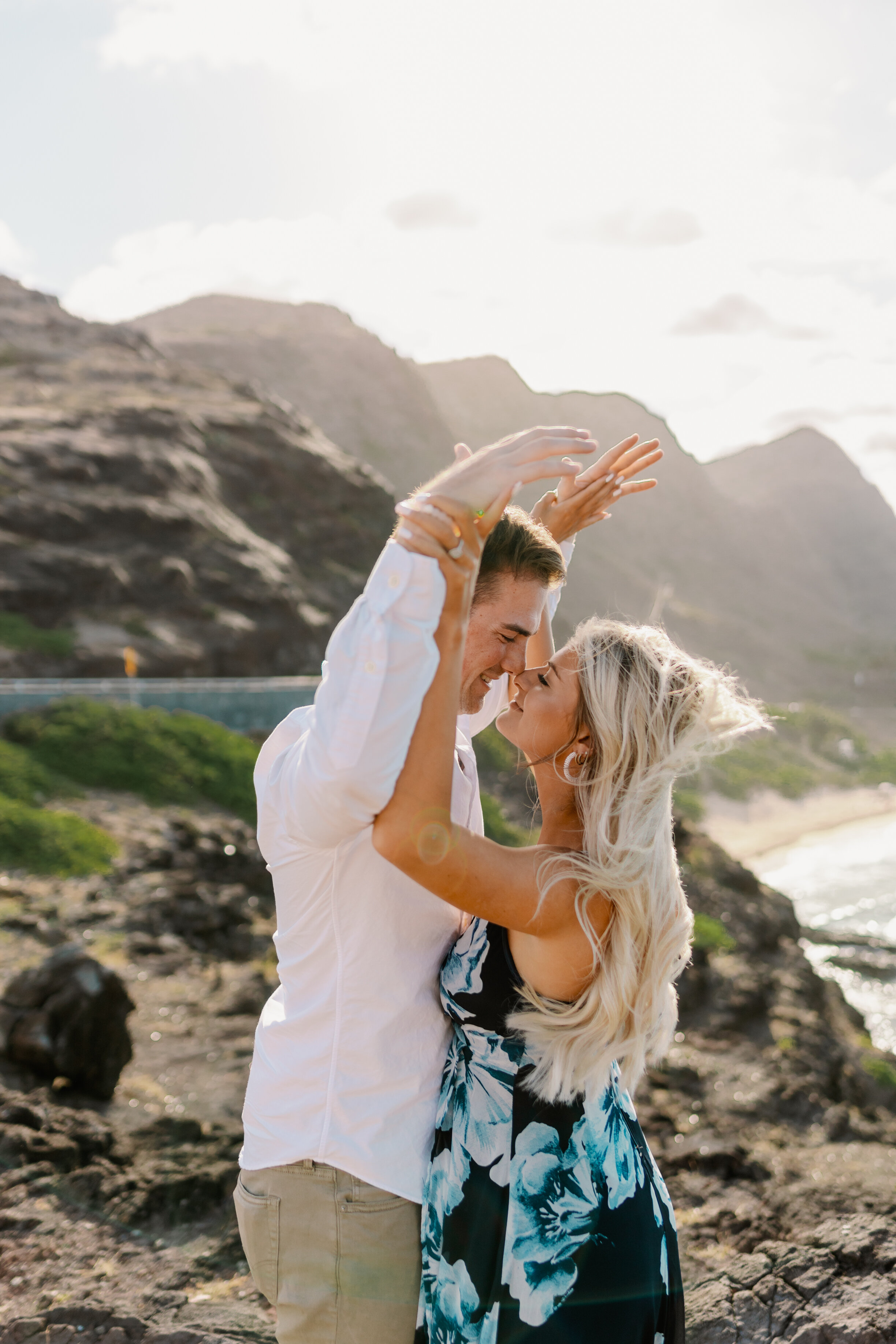 hawaii engagement photos 1.jpg