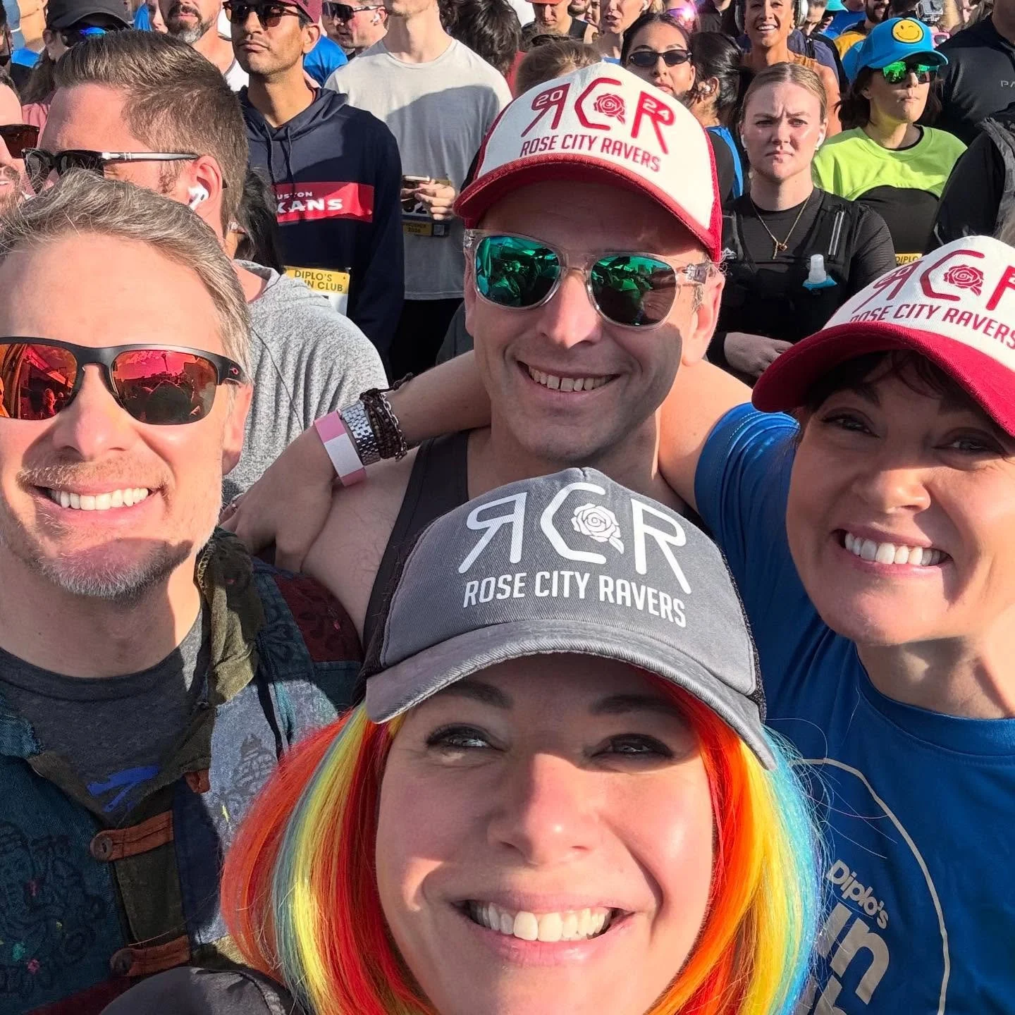 Run, Rave &amp; Repeat! I ❤️ 🏠 🎵 
A few of us Rose City Ravers represented at the Diplo Run Club 5k today! 😎 🌴

#arizona #runraverepeat #diplorunclub #diplo #rosecityravers