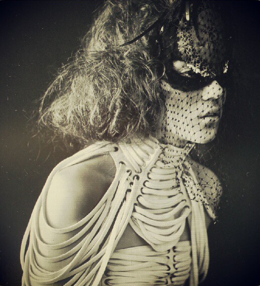 Lml VI editorial 1.jpg