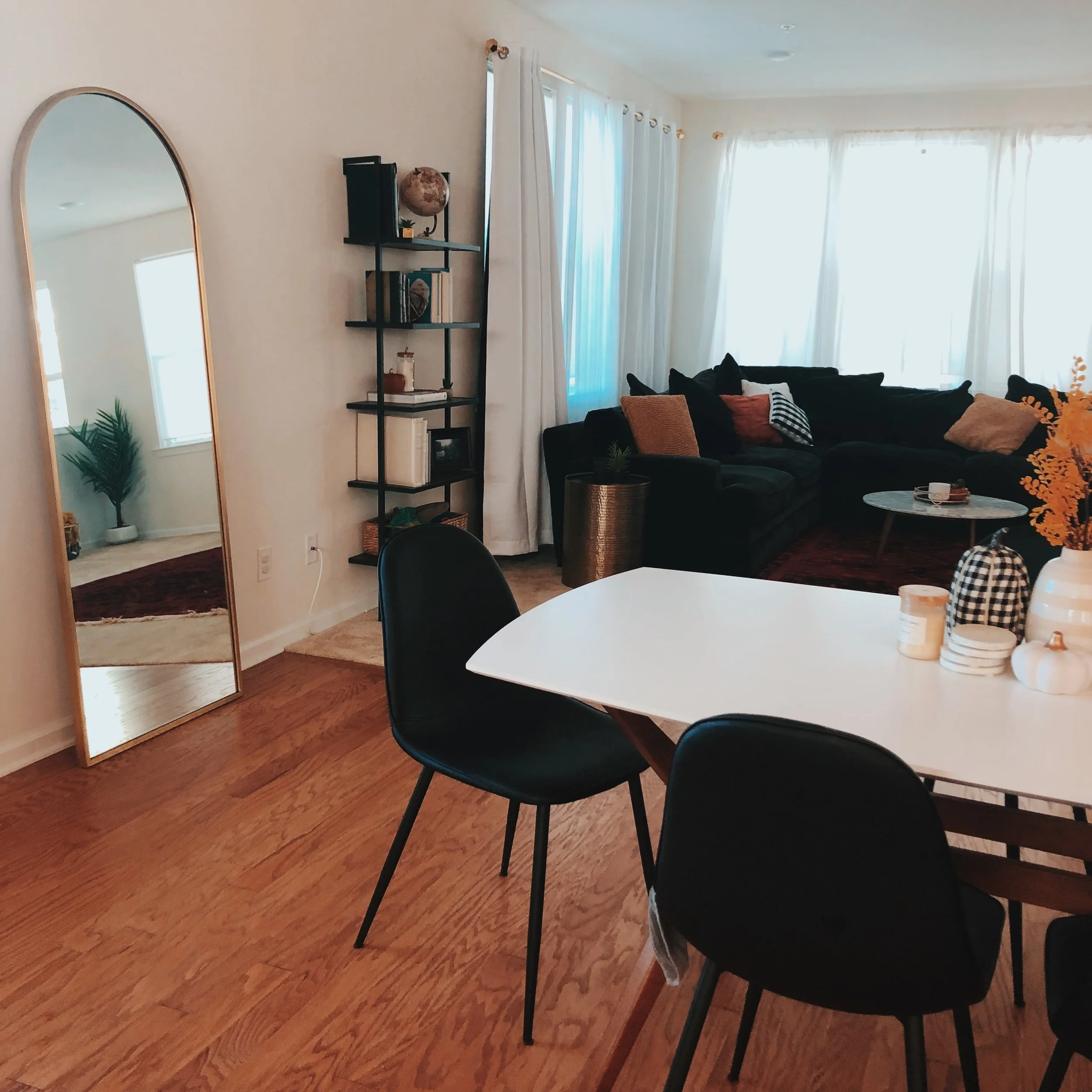 My Cozy Mid Century Living &amp; Dining Room