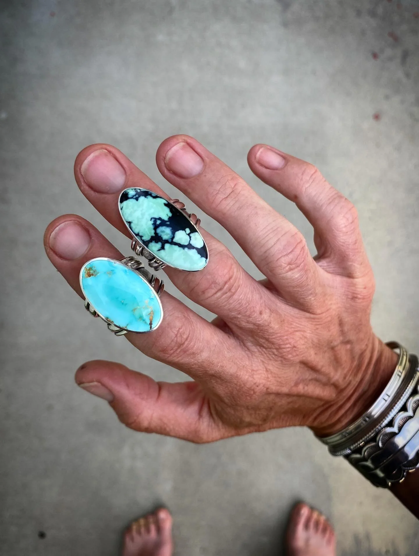 New High Grade Royston Turquoise + Aloe Variscite Statement Band Rings✨✨

Very excited to share the first Statement Band Rings to the collection! These two feature a couple incredible high grade stones set on the newest band style to the collection, 