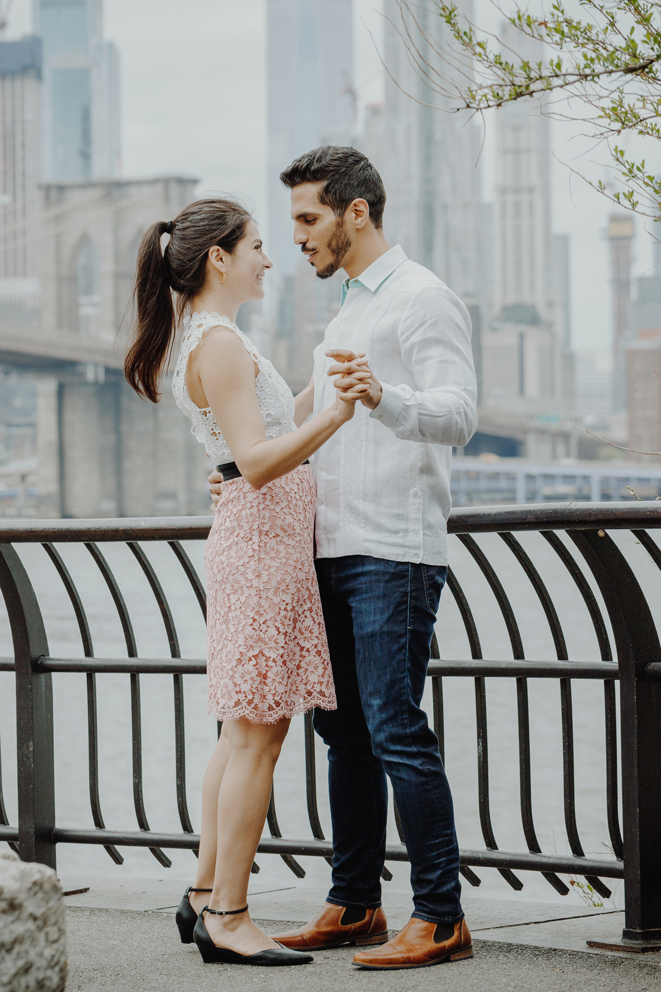 Trendy DUMBO Engagement Photos