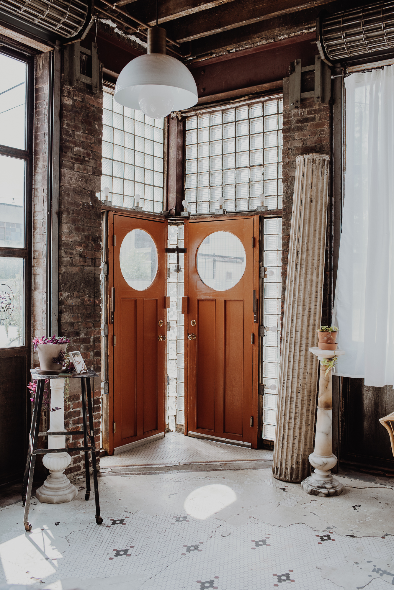 Cozy Brooklyn Wedding Venue Photography at The Castle