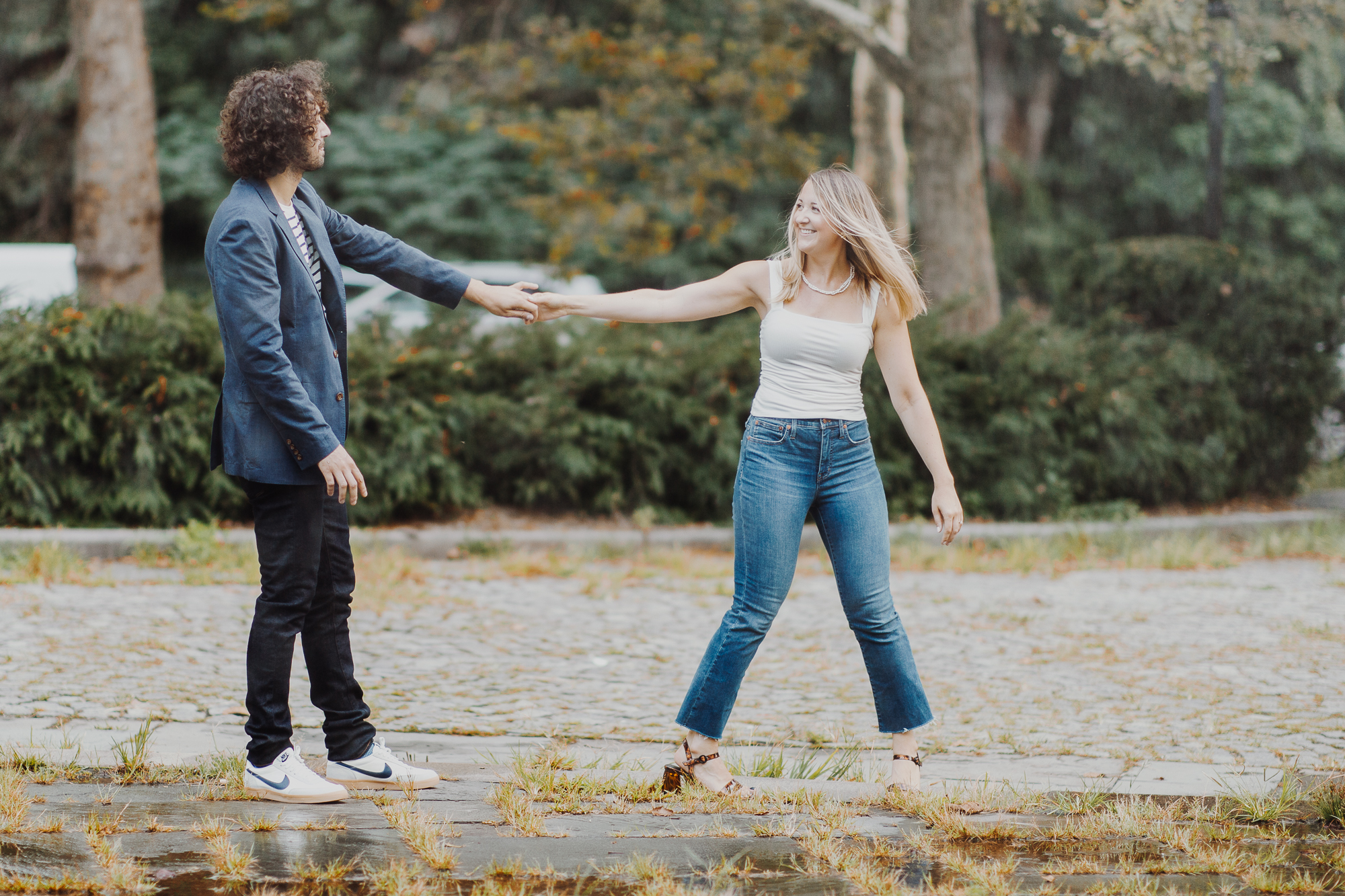 Perfect Engagement Photos in Grand Army Plaza